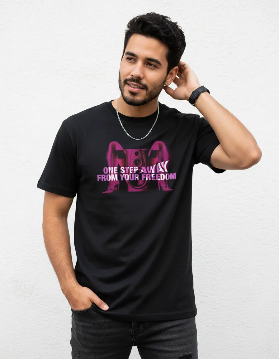 Playera One Step Away — Inspirada En Madonna